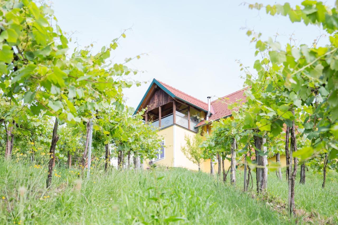 Buschenschank Ofnerpeter Sankt Stefan ob Stainz Exterior photo